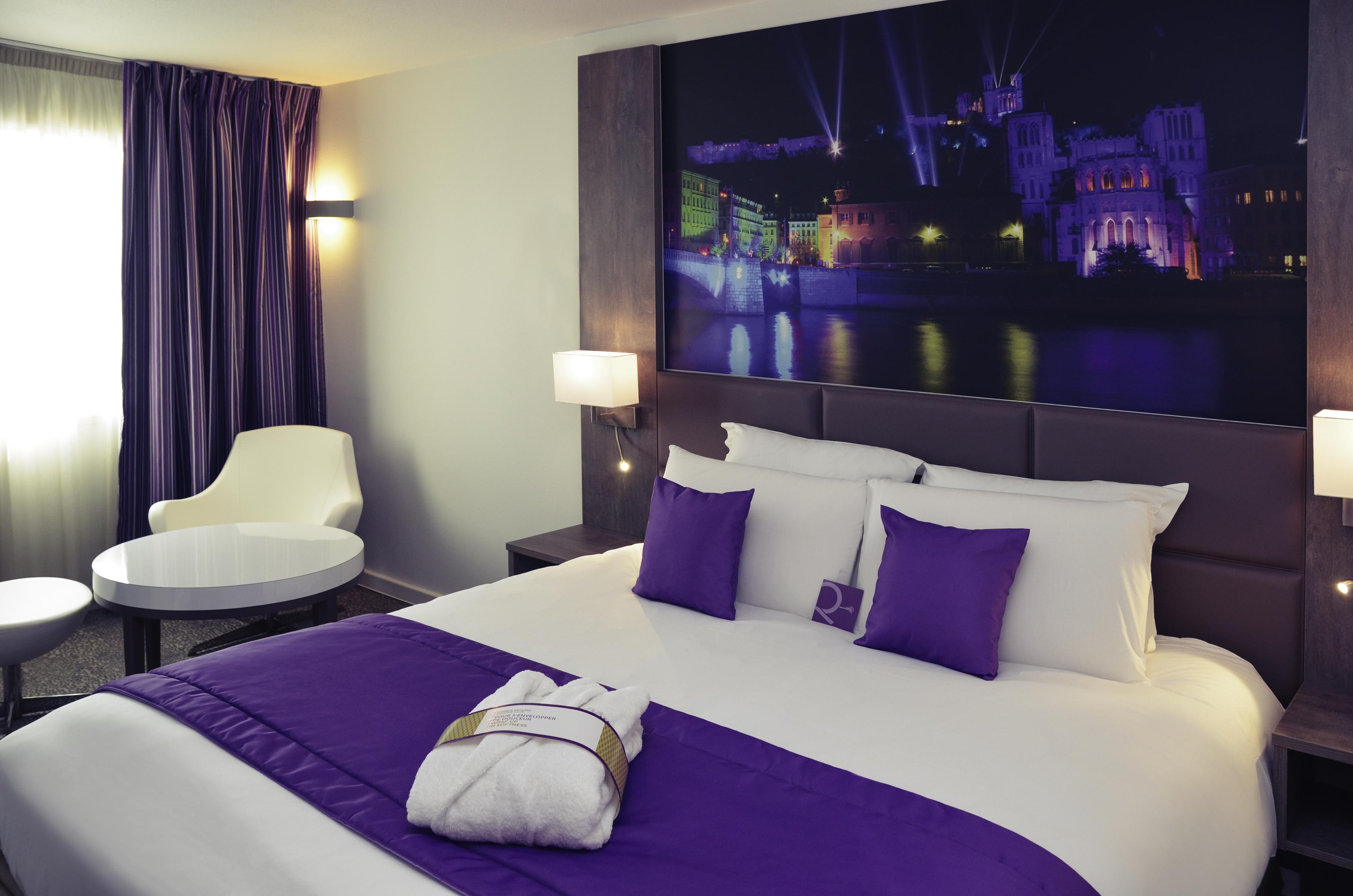 Mercure Lyon Est Chaponnay Exterior photo